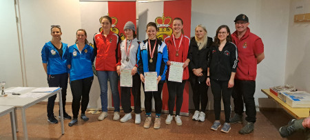 Von links-Haberl Julia u.Aigner Virginie